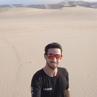 Arik Tsaraf的照片