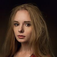 Irine Karatsapova's Photo