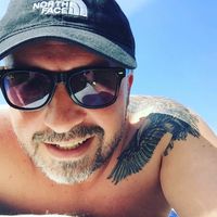 Seamus Goktekin的照片