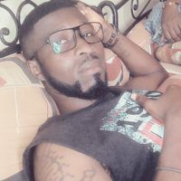 Aimé Jean Baptiste Tavares的照片