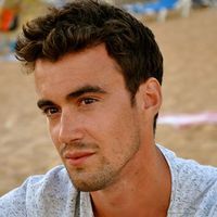 Adrien Ménardais的照片