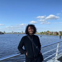 Ahmed Mansour的照片