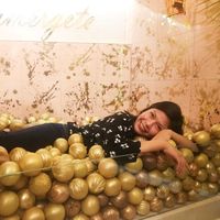 Emily Deheza的照片