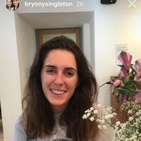 Claire Oughtred的照片