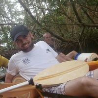 gerard vidal的照片