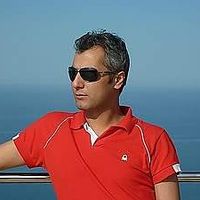 Farzad Farzaneh的照片