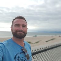 James Thorpe的照片