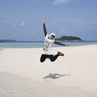 Tri Handayani's Photo