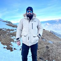 Ajay Sharma的照片