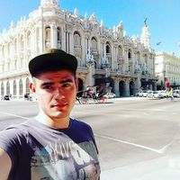 Alexei Artiushkov的照片