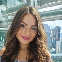 Natalie Vlasova's Photo