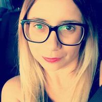 Jaqueline MBez's Photo