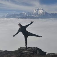 Jonathan Matuszak's Photo