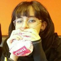 Paniz Shakeri的照片