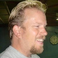 Kelly Gossett的照片