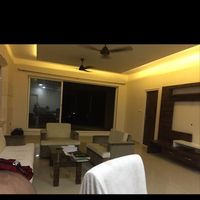 Karan Shetty的照片