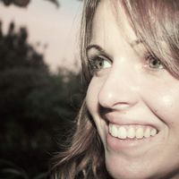 Emeline Lévêque的照片