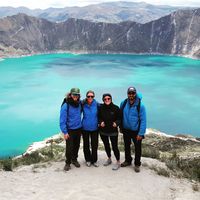 Brian DeBono的照片