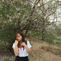 Hana Zhauken的照片