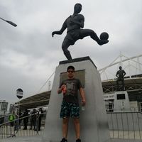 David Hernandez的照片