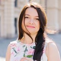 Zoryana Opalinska的照片