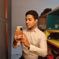 Juan Esteban  Martínez的照片