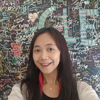 Runi Kartika's Photo