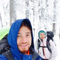 Isra Garnica的照片