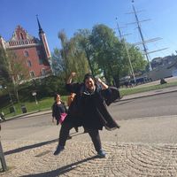 Esra Barnous的照片