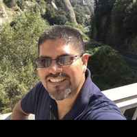 Roberto Rosales's Photo