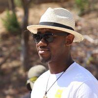 Larry Kamguia的照片