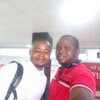 Seyi Abolade的照片