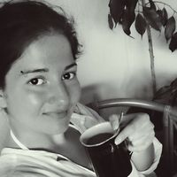 Milli Lazarova的照片