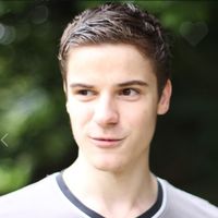 Andriy Luchko的照片