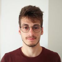 Marco Censori的照片