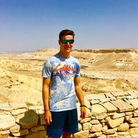 Avner Bordoley的照片