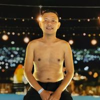 Michael Acca的照片