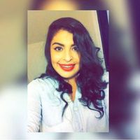 Mariana Bernes的照片