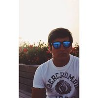 Victor Picazo's Photo