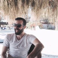 Ali Göklükay的照片