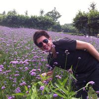 Alexis EYDELY的照片