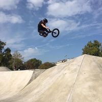 Bertrand Gld的照片