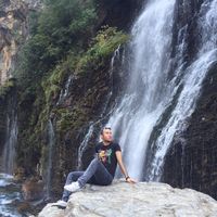 Ali Serbest的照片