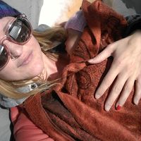 Caitlin Birchall的照片