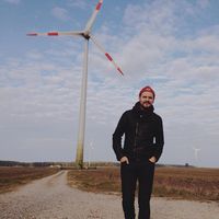 Maksim Volynskov的照片