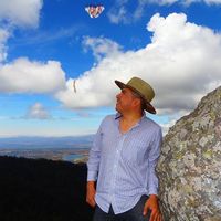 EDUARDO VELASCO PERALES的照片