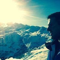 Léandre Jo的照片