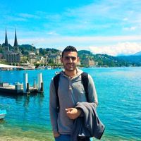 Mahmoud Essam的照片