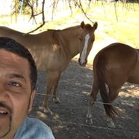 Le foto di Isaac Zapatum