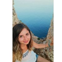 Melike Ambarkütük的照片